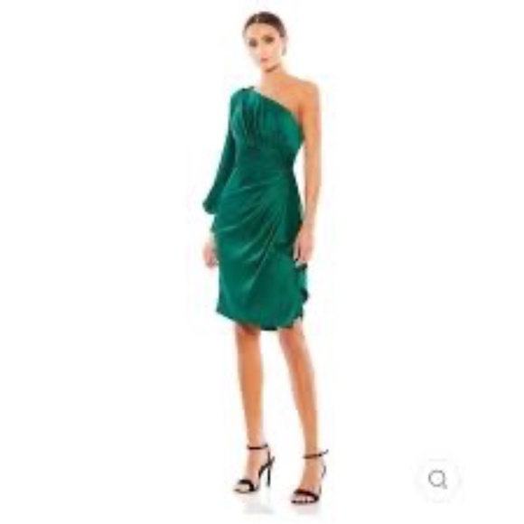 Ieena X Mac Duggal NWT Emerald Satin One Sleeved Cocktail Dress Sz 10 - Picture 1 of 13